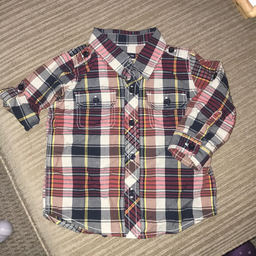 EUC babyGap Plaid Long sleeve shirt  12-18 months